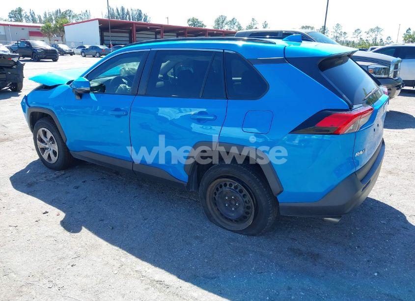 Photo 3 of 2019 Toyota Rav4 LE (VIN 2T3K1RFV6KW026338)