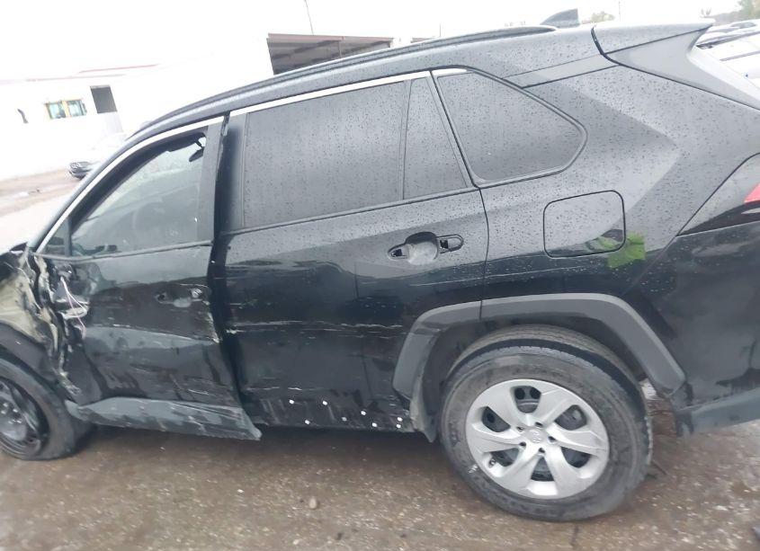 Photo 14 of 2020 Toyota Rav4 LE (VIN 2T3K1RFV6LC042946)