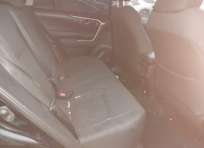 Photo 8 of 2020 Toyota Rav4 LE (VIN 2T3K1RFV6LC042946)