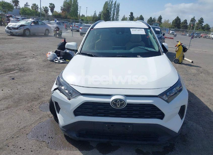 Photo 12 of 2020 Toyota Rav4 LE (VIN 2T3K1RFV6LW076190)