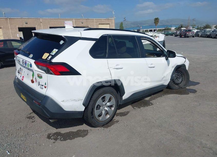Photo 4 of 2020 Toyota Rav4 LE (VIN 2T3K1RFV6LW076190)