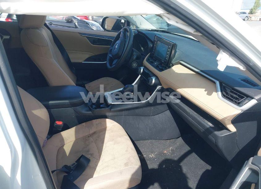 Photo 5 of 2020 Toyota Rav4 LE (VIN 2T3K1RFV6LW076190)