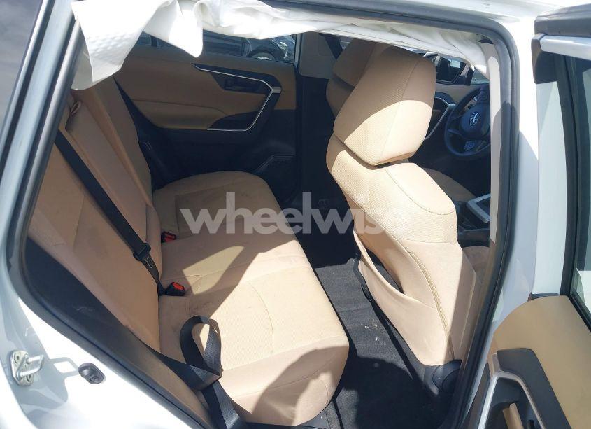 Photo 8 of 2020 Toyota Rav4 LE (VIN 2T3K1RFV6LW076190)