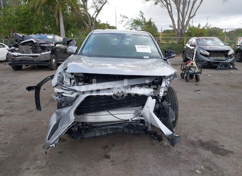 Photo 13 of 2024 Toyota Rav4 LE (VIN 2T3K1RFV6RC281082)