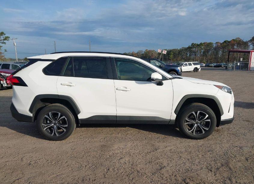 Photo 13 of 2021 Toyota Rav4 LE (VIN 2T3K1RFV7MC129496)