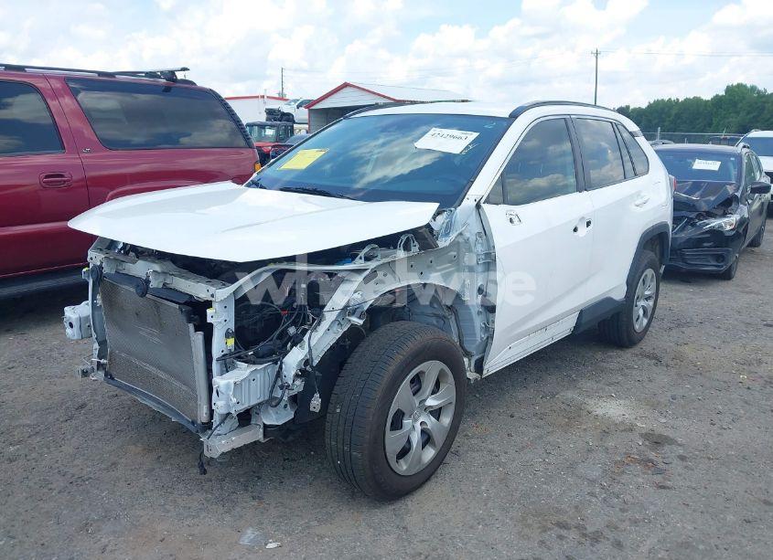 Photo 2 of 2021 Toyota Rav4 LE (VIN 2T3K1RFV7MC171442)