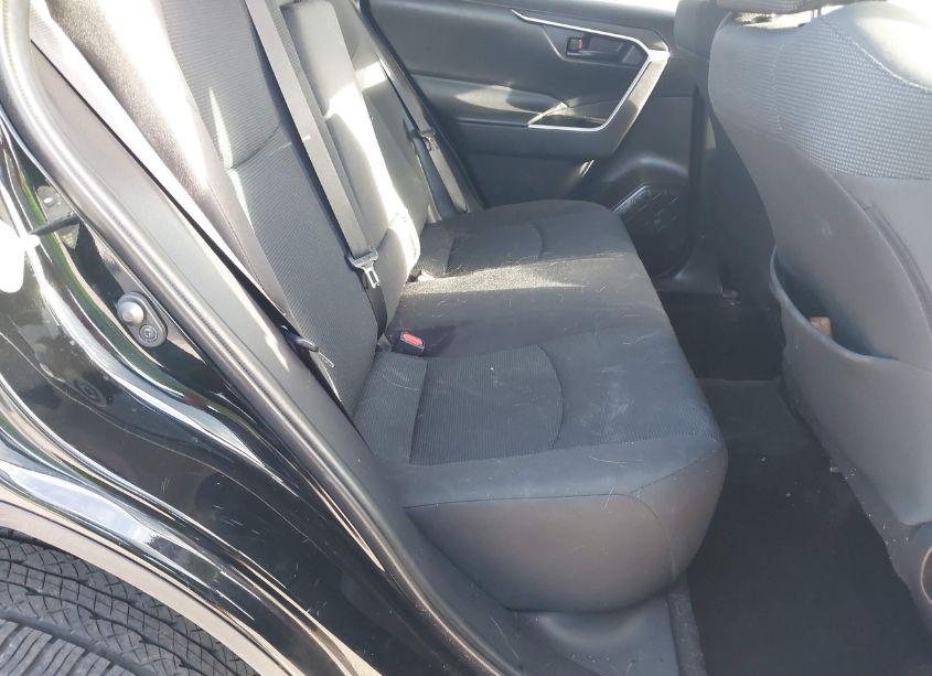 Photo 8 of 2021 Toyota Rav4 LE (VIN 2T3K1RFV9MW166760)