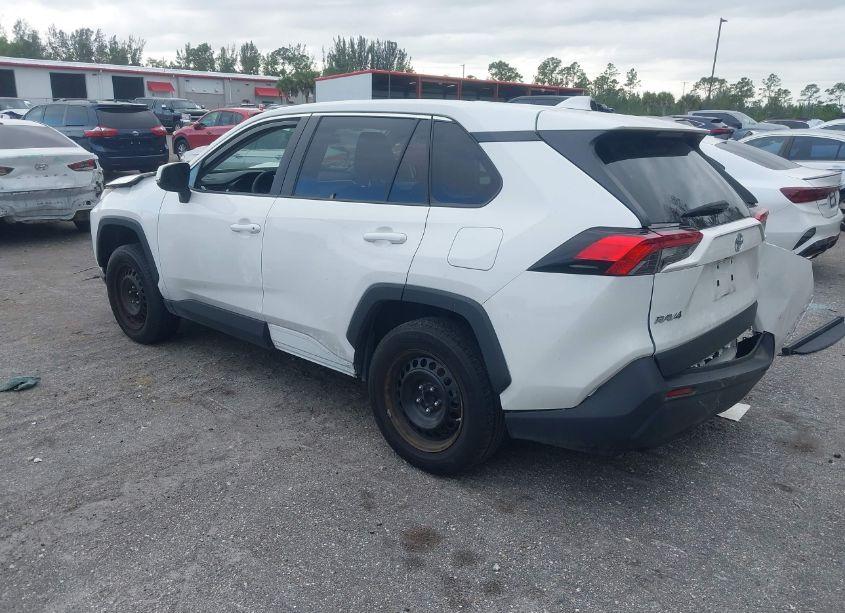 Photo 3 of 2022 Toyota Rav4 LE (VIN 2T3K1RFV9NC202322)
