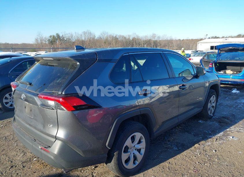 Photo 4 of 2022 Toyota Rav4 LE (VIN 2T3K1RFVXNC176944)