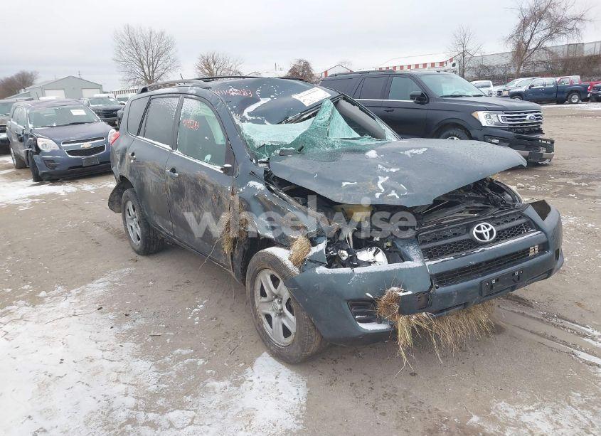 2012 Toyota Rav4 (VIN 2T3KF4DV2CW147652) main photo