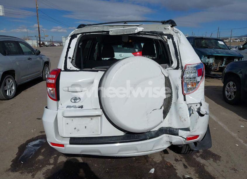 Photo 16 of 2011 Toyota Rav4 N/A (VIN 2T3KF4DV3BW098315)