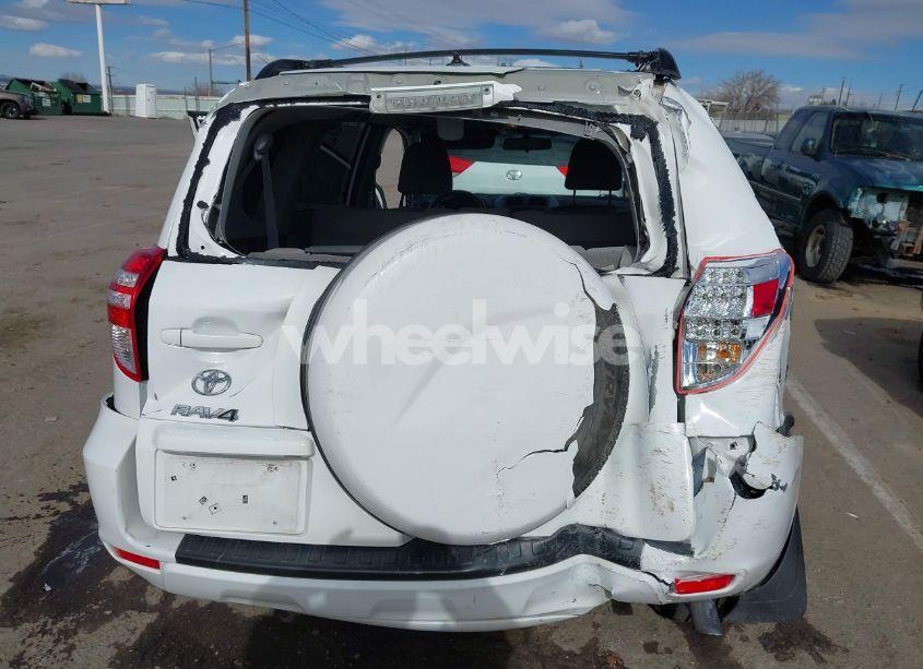 Photo 6 of 2011 Toyota Rav4 N/A (VIN 2T3KF4DV3BW098315)