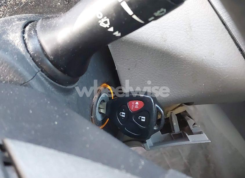 Photo 11 of 2011 Toyota Rav4 (VIN 2T3KF4DV5BW103501)