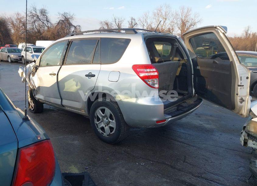 Photo 3 of 2011 Toyota Rav4 (VIN 2T3KF4DV5BW103501)