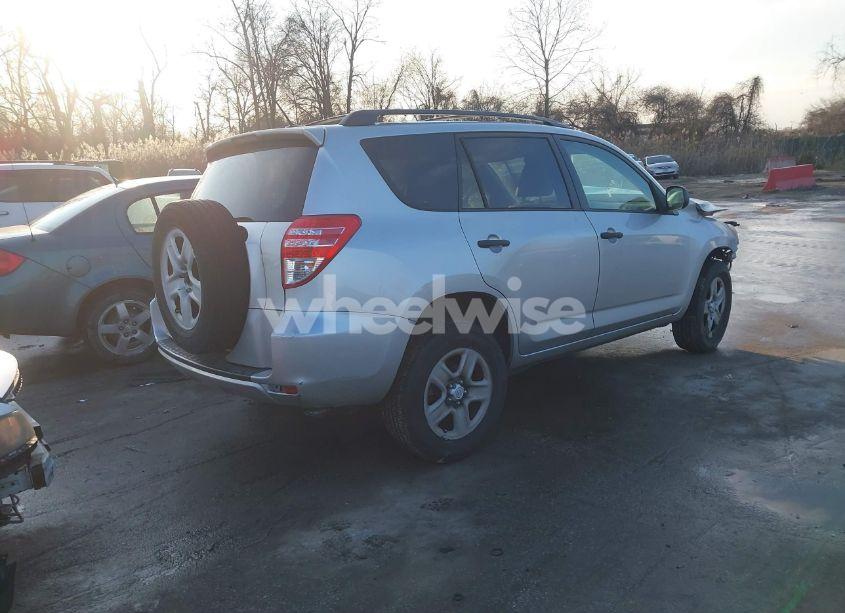 Photo 4 of 2011 Toyota Rav4 (VIN 2T3KF4DV5BW103501)