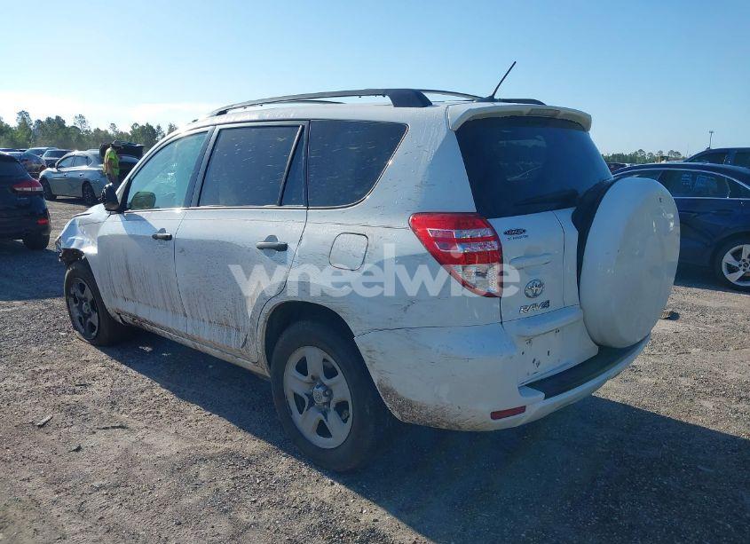 Photo 3 of 2011 Toyota Rav4 (VIN 2T3KF4DV5BW105247)
