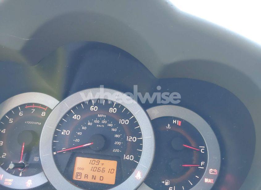 Photo 7 of 2011 Toyota Rav4 (VIN 2T3KF4DV5BW105247)