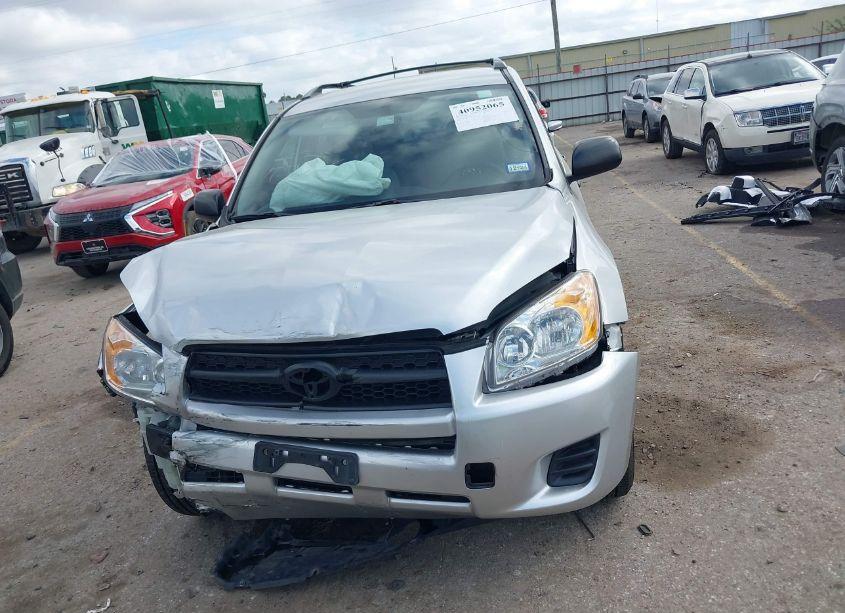 Photo 12 of 2011 Toyota Rav4 (VIN 2T3KF4DV6BW103393)