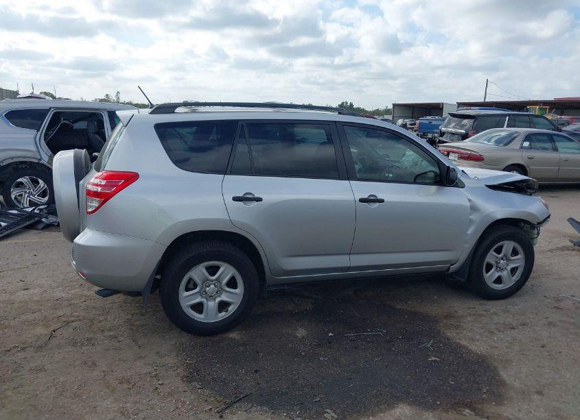 Photo 13 of 2011 Toyota Rav4 (VIN 2T3KF4DV6BW103393)