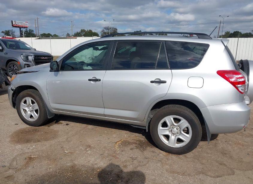 Photo 14 of 2011 Toyota Rav4 (VIN 2T3KF4DV6BW103393)