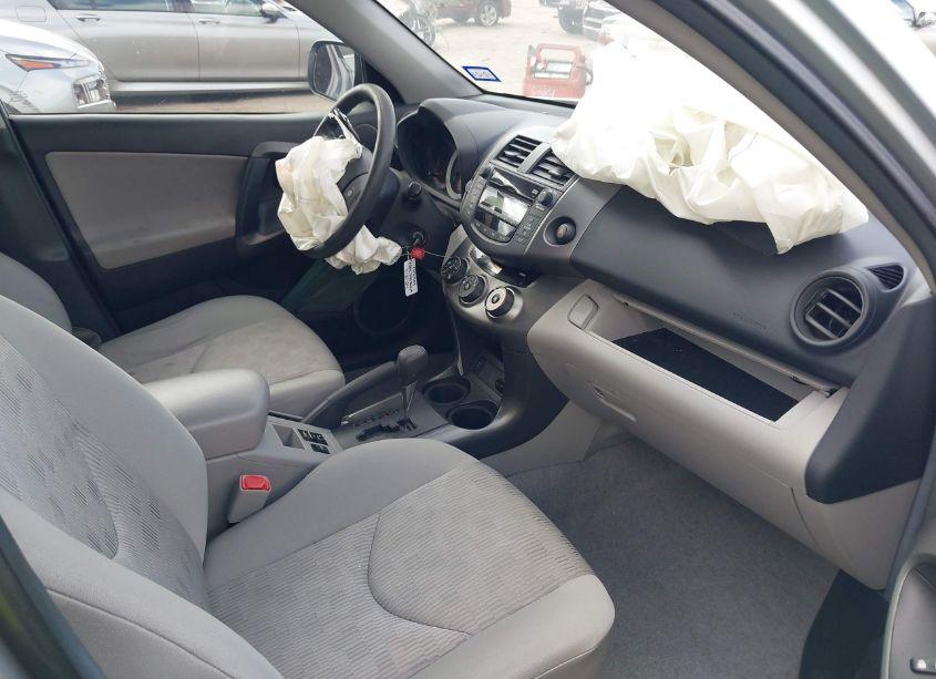 Photo 5 of 2011 Toyota Rav4 (VIN 2T3KF4DV6BW103393)