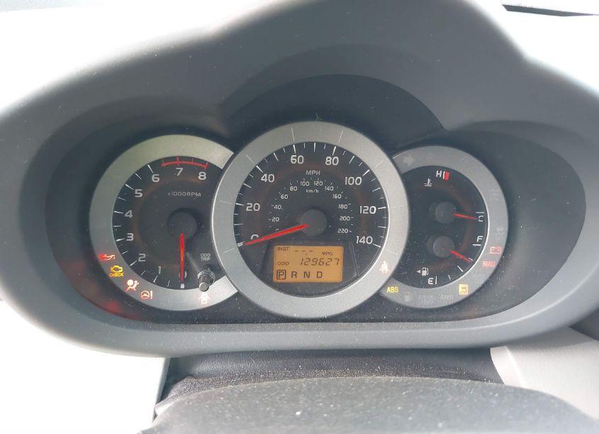 Photo 7 of 2011 Toyota Rav4 (VIN 2T3KF4DV6BW103393)