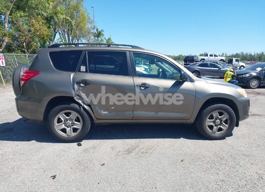 Photo 13 of 2011 Toyota Rav4 (VIN 2T3KF4DVXBW062010)