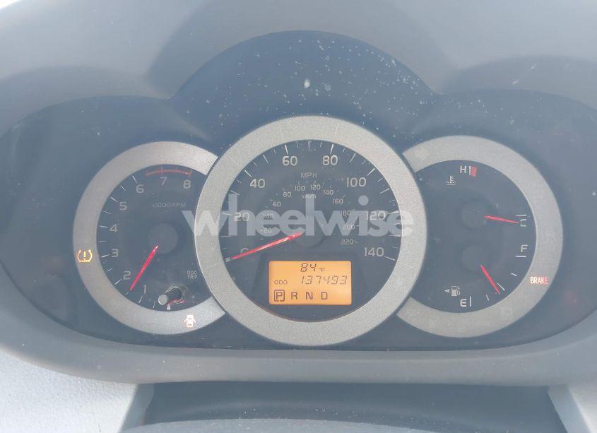 Photo 7 of 2011 Toyota Rav4 (VIN 2T3KF4DVXBW062010)