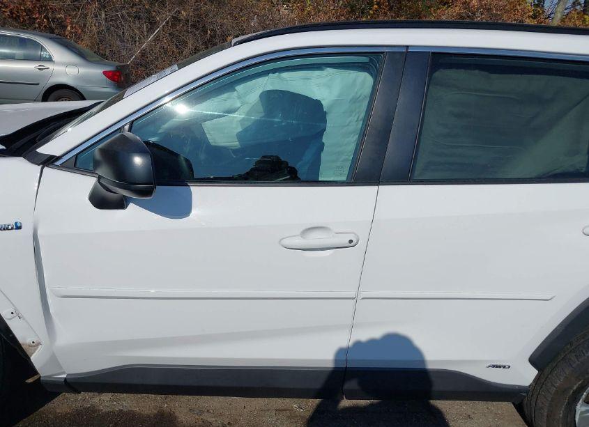 Photo 14 of 2021 Toyota Rav4 HYBRID LE (VIN 2T3L6RFV1MW014090)