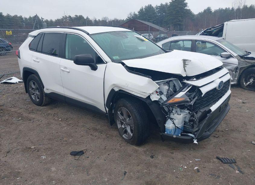 2024 Toyota Rav4 HYBRID LE (VIN 2T3LWRFV1RW212269) main photo