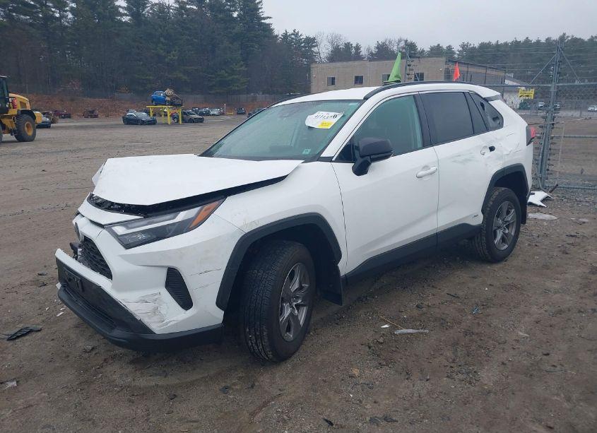 Photo 2 of 2024 Toyota Rav4 HYBRID LE (VIN 2T3LWRFV1RW212269)