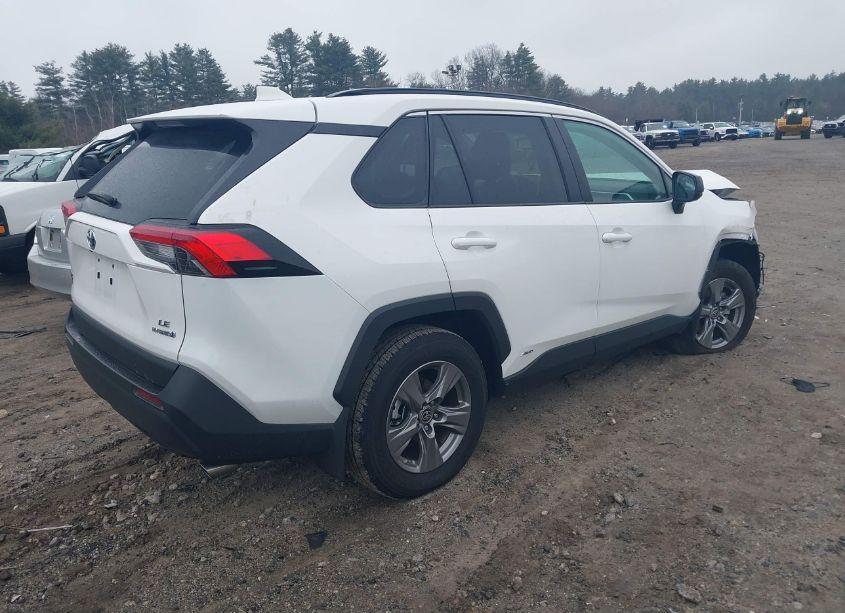 Photo 4 of 2024 Toyota Rav4 HYBRID LE (VIN 2T3LWRFV1RW212269)