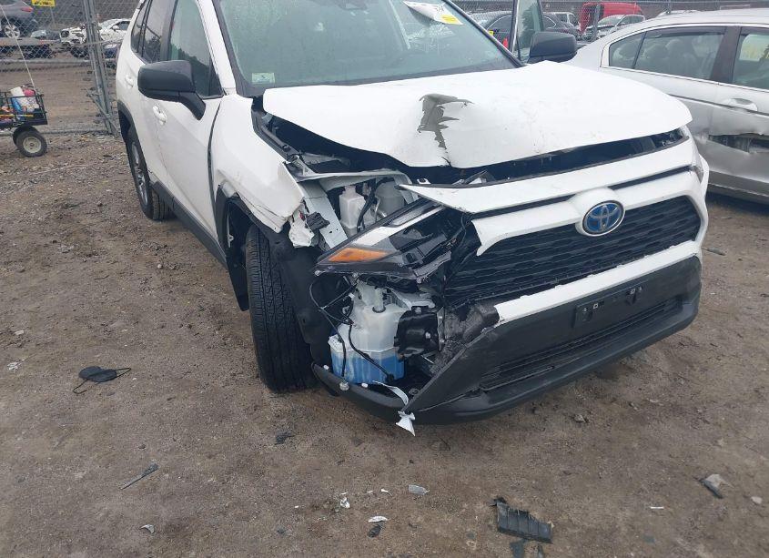 Photo 6 of 2024 Toyota Rav4 HYBRID LE (VIN 2T3LWRFV1RW212269)