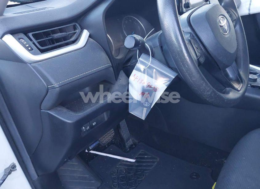 Photo 17 of 2020 Toyota Rav4 (VIN 2T3LWRFV3LW064486)