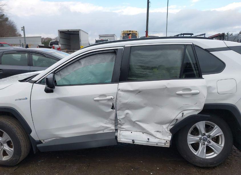 Photo 15 of 2019 Toyota Rav4 HYBRID LE (VIN 2T3LWRFV7KW016178)