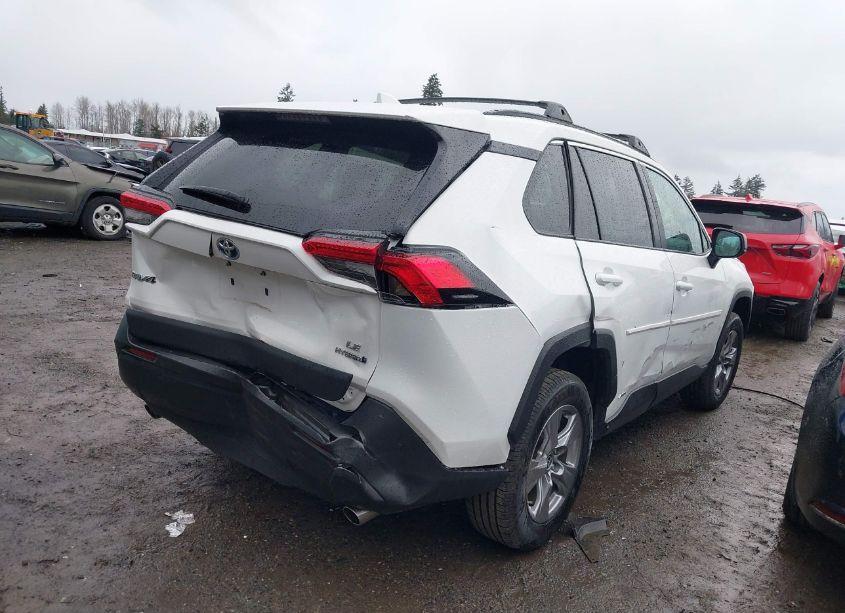 Photo 4 of 2022 Toyota Rav4 HYBRID LE (VIN 2T3LWRFV7NW133201)