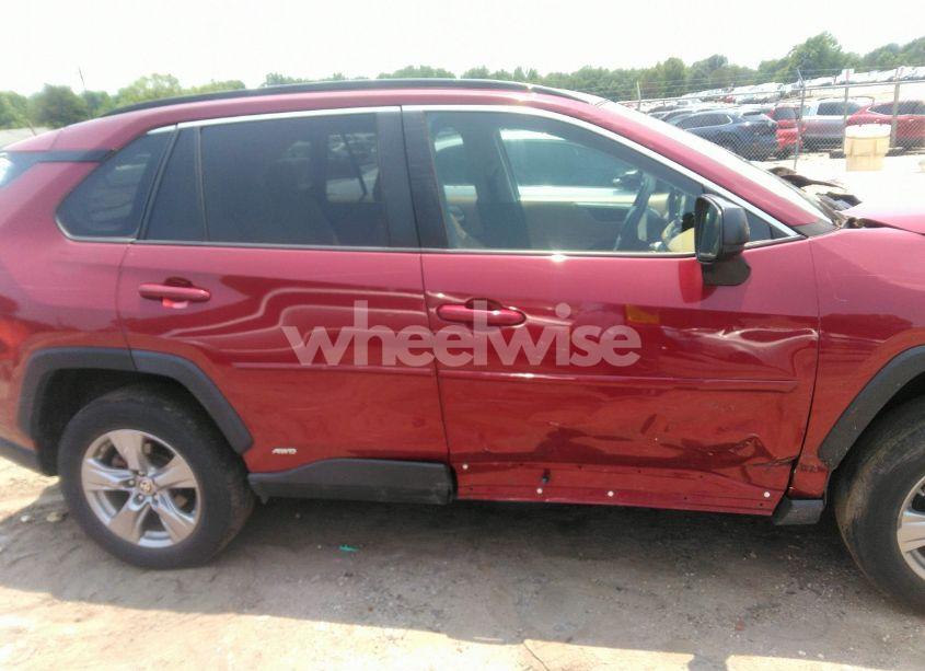 Photo 13 of 2022 Toyota Rav4 HYBRID LE (VIN 2T3LWRFVXNW135895)