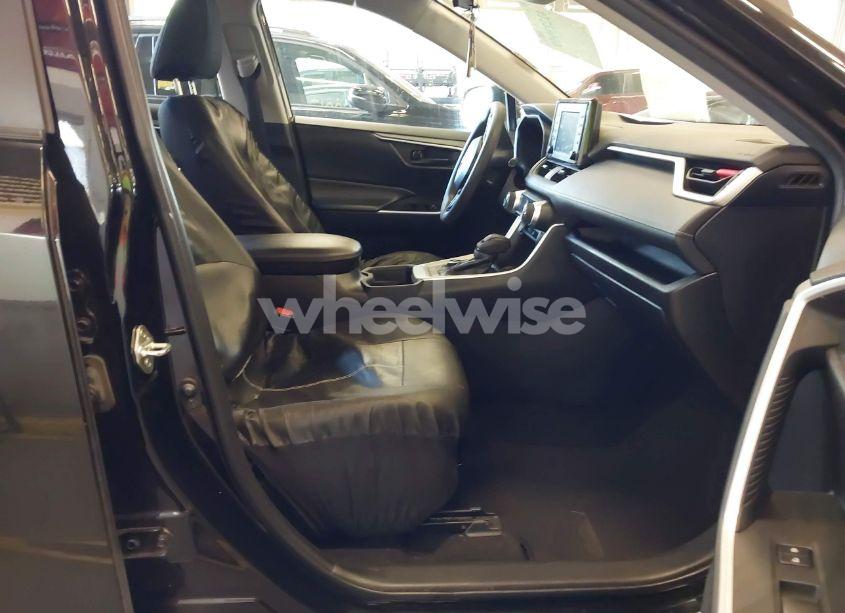 Photo 5 of 2021 Toyota Rav4 HYBRID LE (VIN 2T3M6RFV8MW011627)