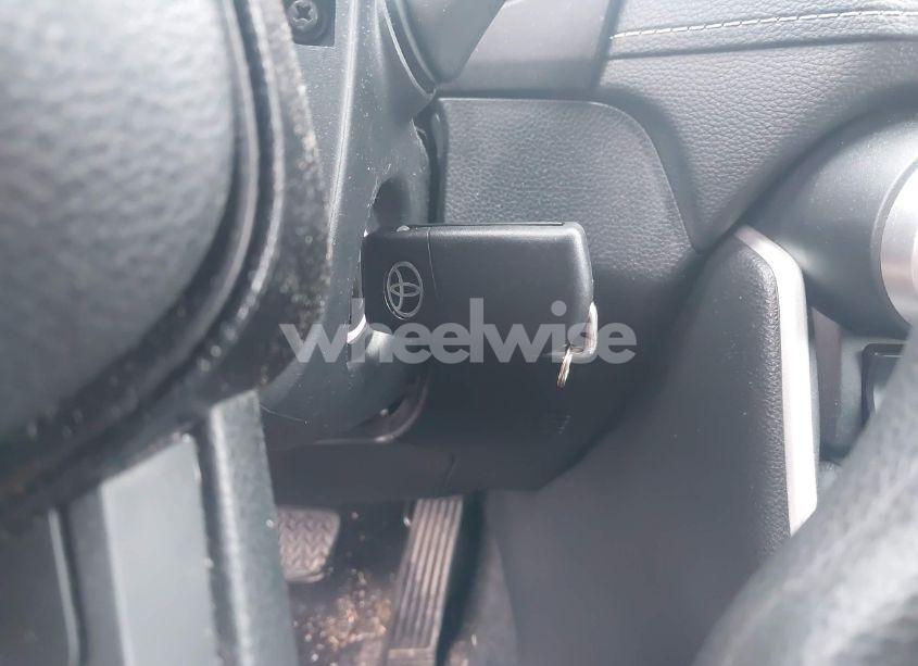 Photo 11 of 2020 Toyota Rav4 HYBRID LE (VIN 2T3MWRFV0LW081928)