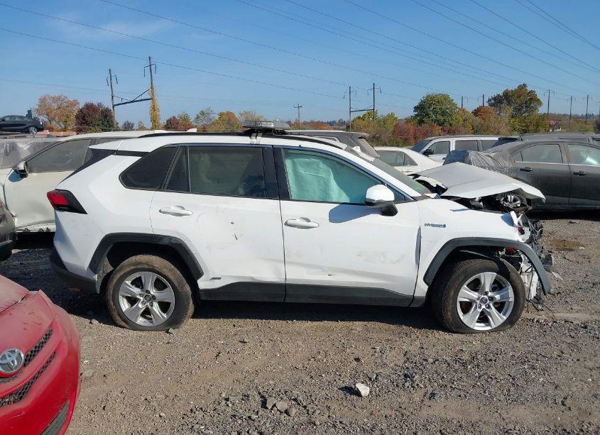 Photo 13 of 2019 Toyota Rav4 HYBRID LE (VIN 2T3MWRFV1KW025477)