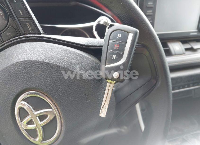 Photo 11 of 2020 Toyota Rav4 HYBRID LE (VIN 2T3MWRFV5LW077521)