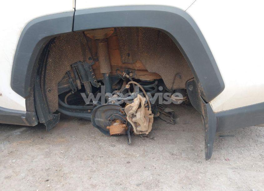 Photo 18 of 2020 Toyota Rav4 HYBRID LE (VIN 2T3MWRFV5LW077521)