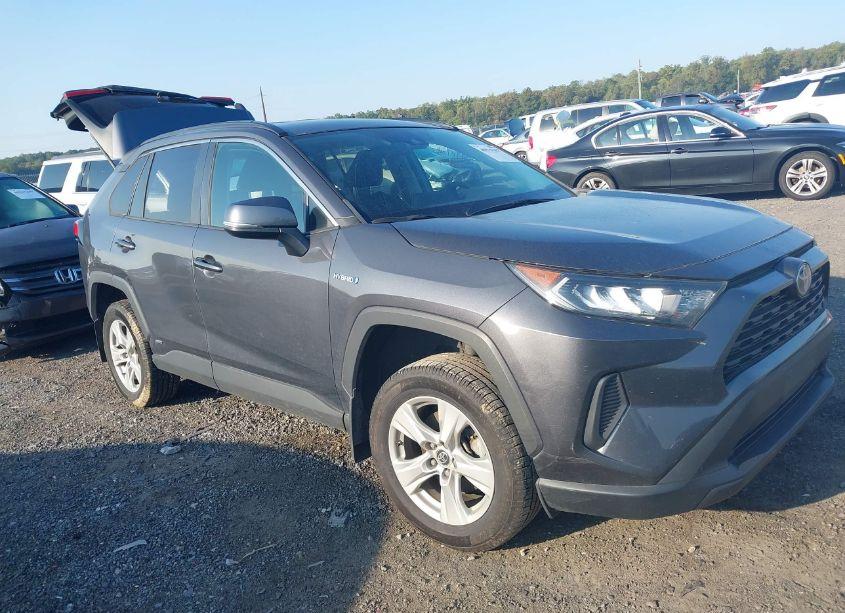 2020 Toyota Rav4 HYBRID LE (VIN 2T3MWRFV5LW077809) main photo