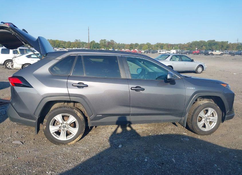 Photo 13 of 2020 Toyota Rav4 HYBRID LE (VIN 2T3MWRFV5LW077809)