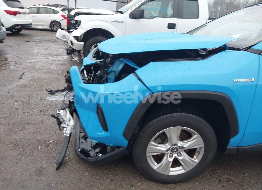 Photo 18 of 2020 Toyota Rav4 HYBRID LE (VIN 2T3MWRFV9LW098971)