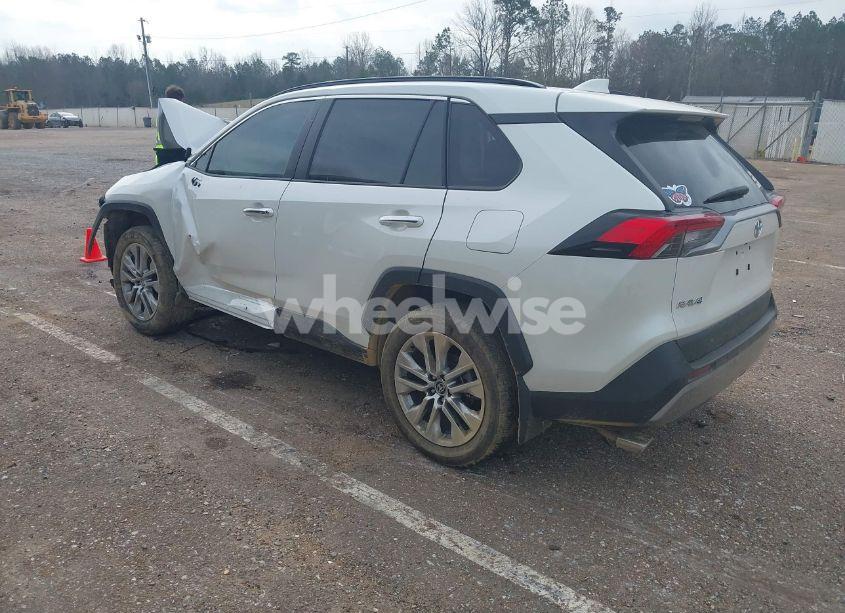 Photo 3 of 2022 Toyota Rav4 LIMITED (VIN 2T3N1RFV3NW288027)