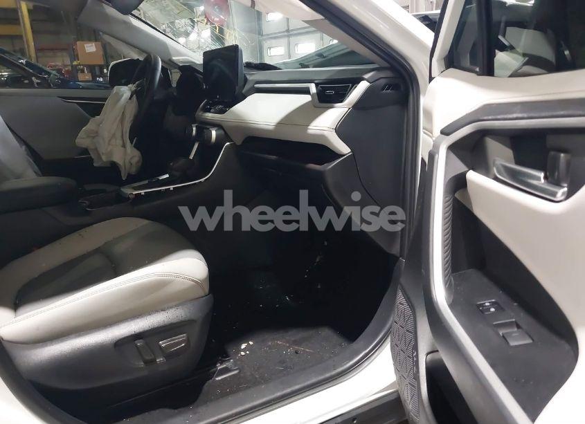 Photo 5 of 2024 Toyota Rav4 LIMITED (VIN 2T3N1RFV5RW434188)