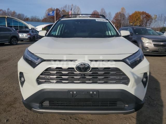 Photo 3 of 2022 TOYOTA RAV4 LIMITED (VIN 2T3N1RFV6NW321389)