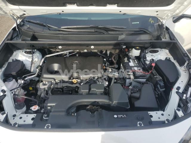 Photo 4 of 2022 TOYOTA RAV4 LIMITED (VIN 2T3N1RFV6NW321389)