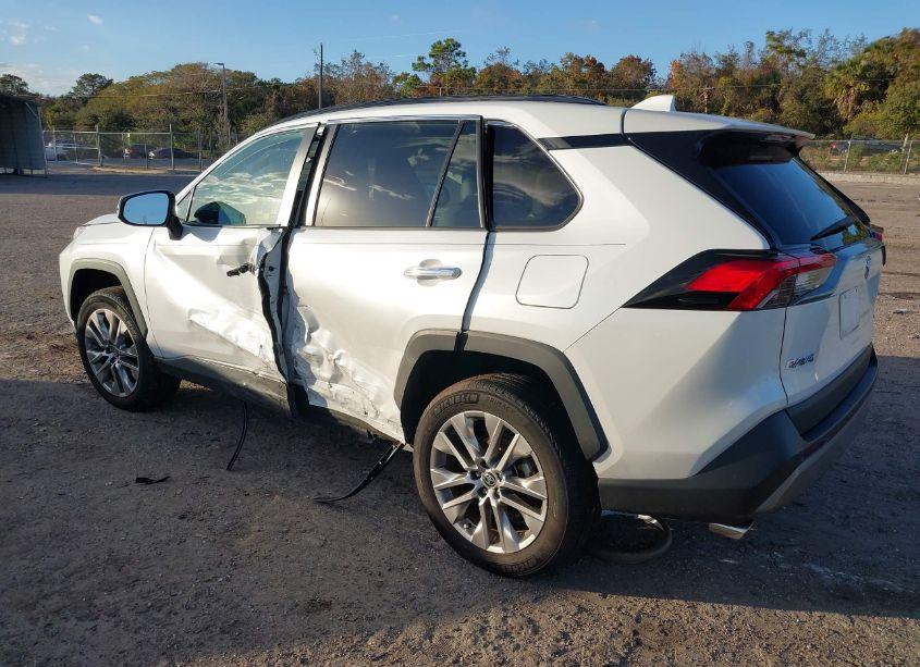 Photo 3 of 2023 Toyota Rav4 LIMITED (VIN 2T3N1RFV7PW343095)